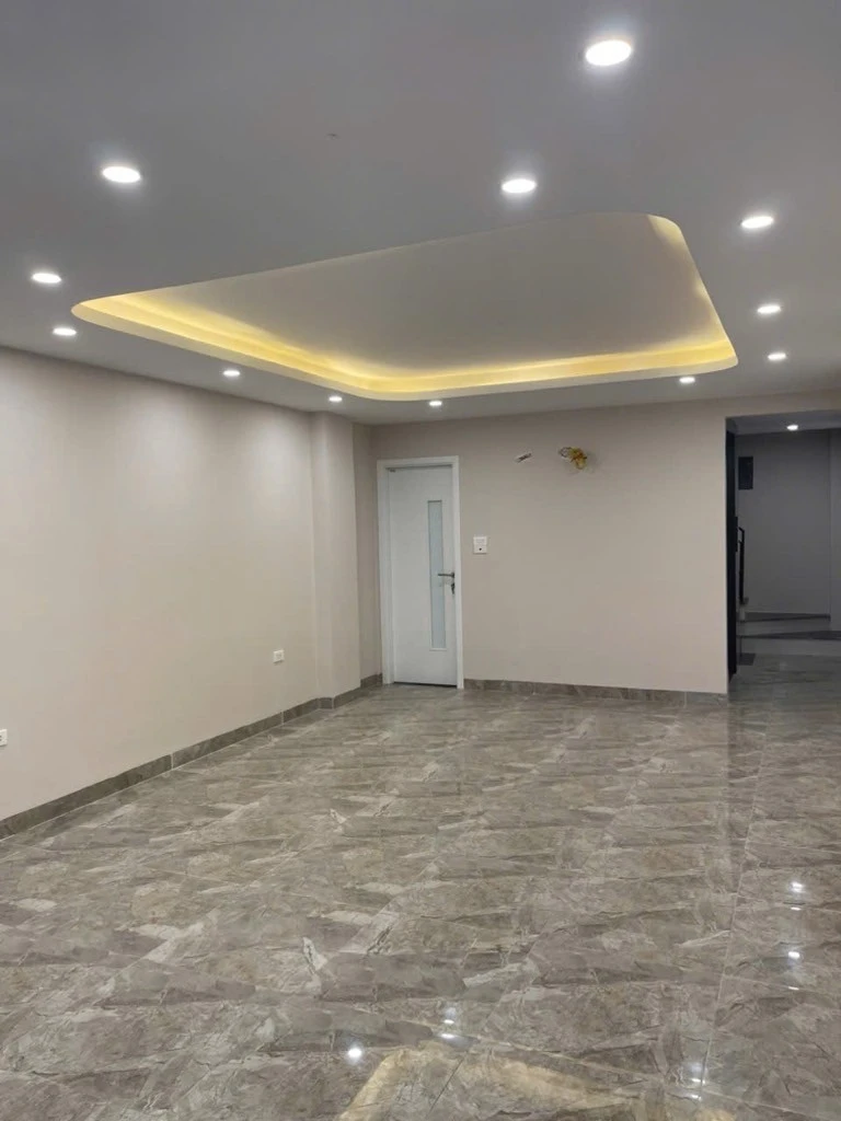 mua-ban-nha-dat-bat-dong-san-phuong-dinh-cong-guland-12-6936692.webp