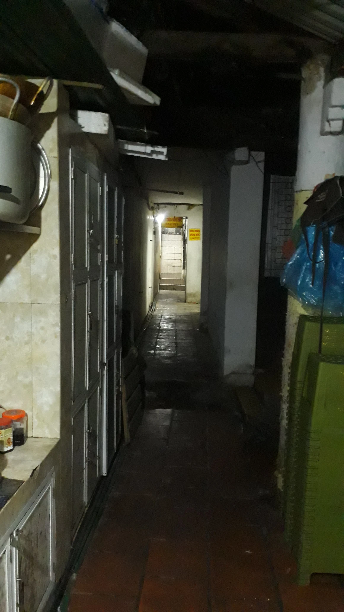 Property side image